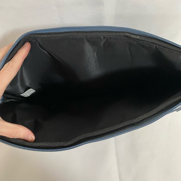 Targus laptop/ipad sleeve - Picture 4 of 6